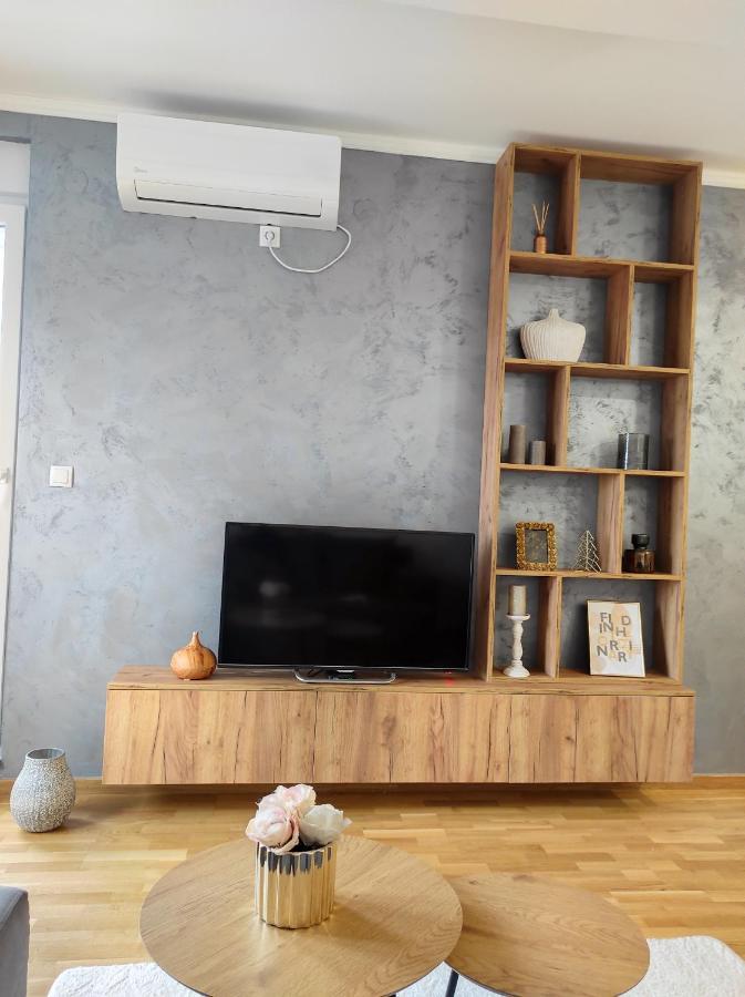 Apartman Milla Lux Novi Sad Exterior foto